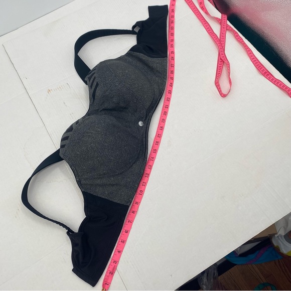 LIVI ACTIVE I Bra Sports Bra Max Support Wicking Underwire Size 46DDD - Picture 11 of 16
